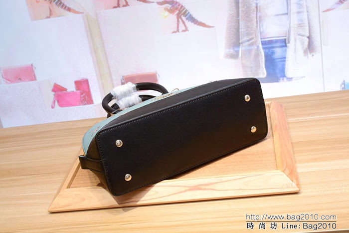 COACH蔻馳 專櫃同步 火烈鳥貝殼包 頂級品質 進口原單手掌紋牛皮 手提肩背包  Chz1401